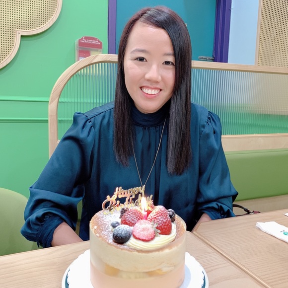 Meet your Posher, Kyna - Picture 1 of 8